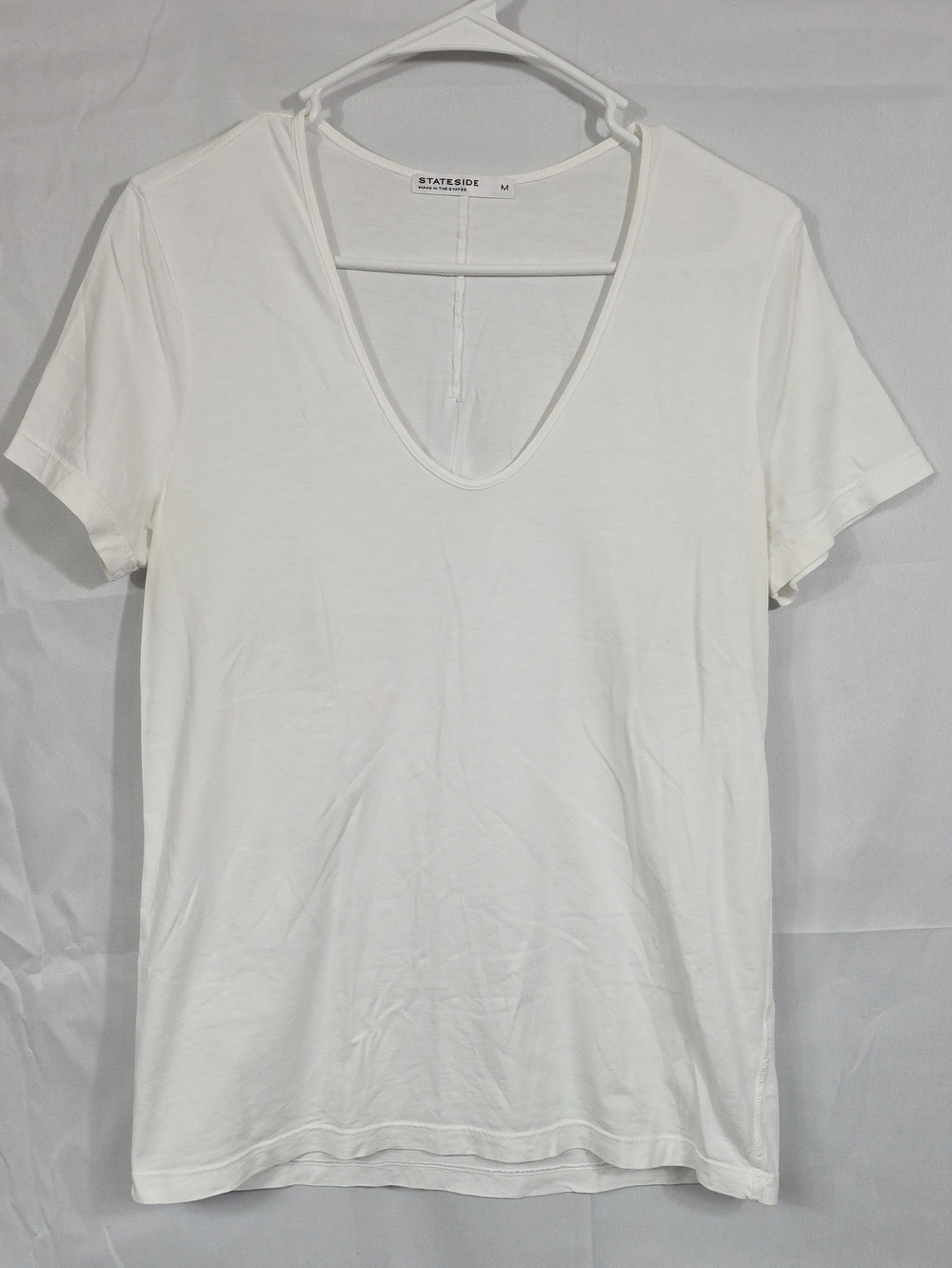 Stateside White Deep V-Neck Short Sleeve Tee Womens Size Medium (Chris #)